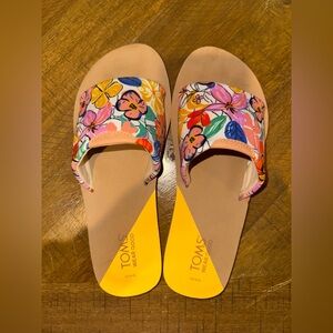 TOMS Carly Painted Floral Sandals